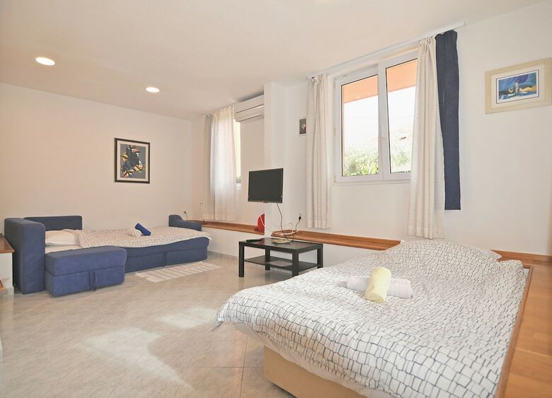 Apartamentos Marjan Park