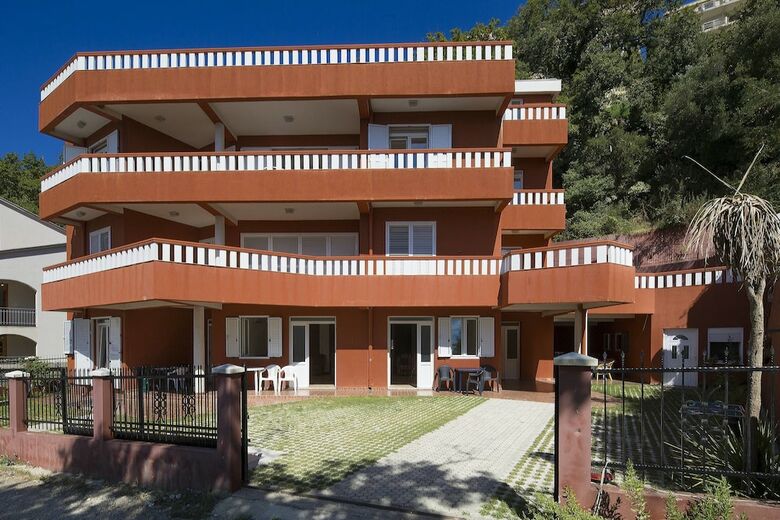 Hotel Guest House Horizont