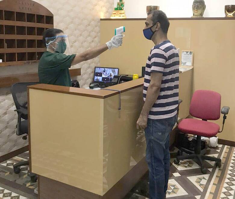 Carlton Hotel