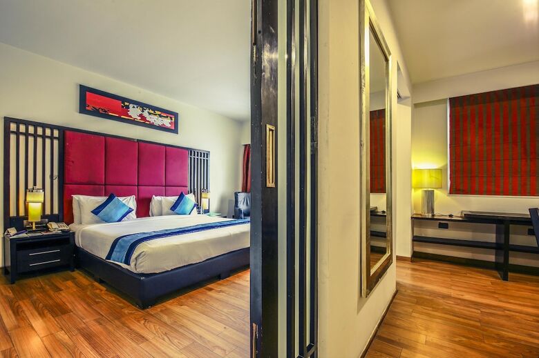 Hotel Mint Ebony