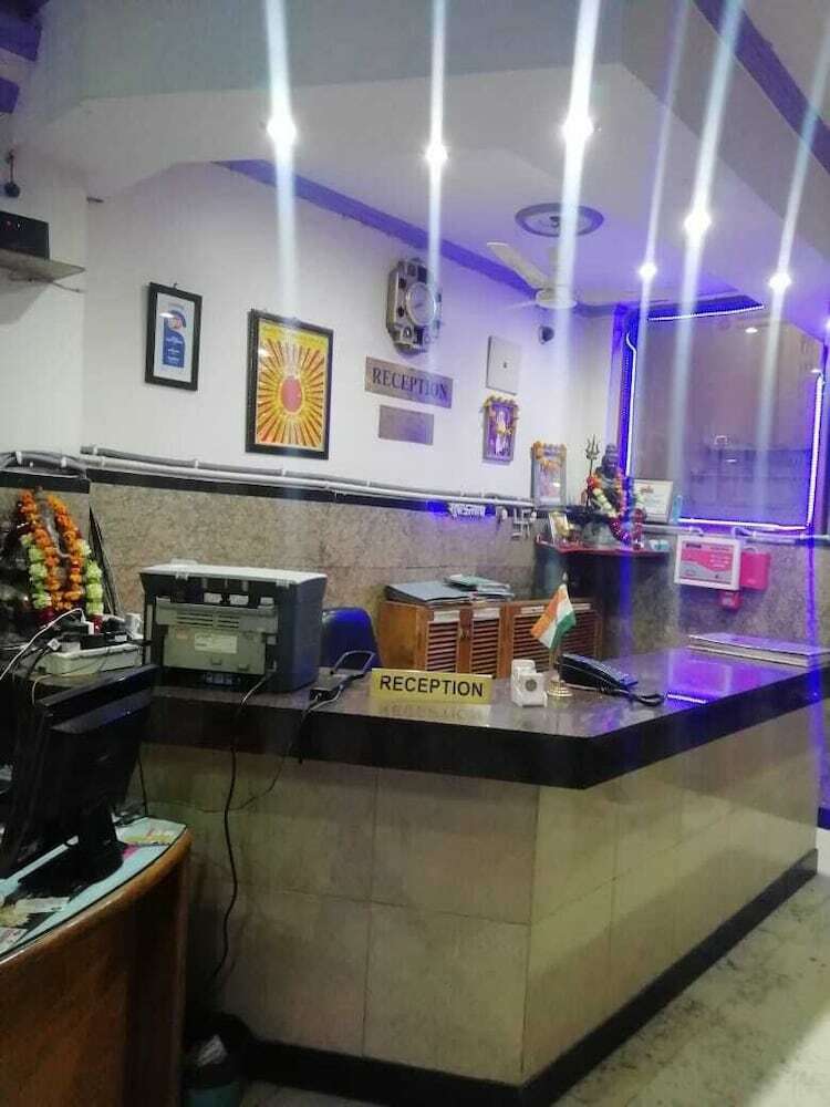 Hotel Delhi Regency