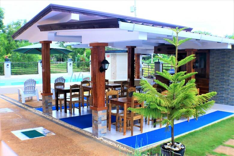 Hotel Zen Rooms Greenfields Inn Bohol