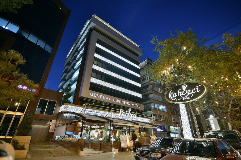 Guvenay Business Hotel