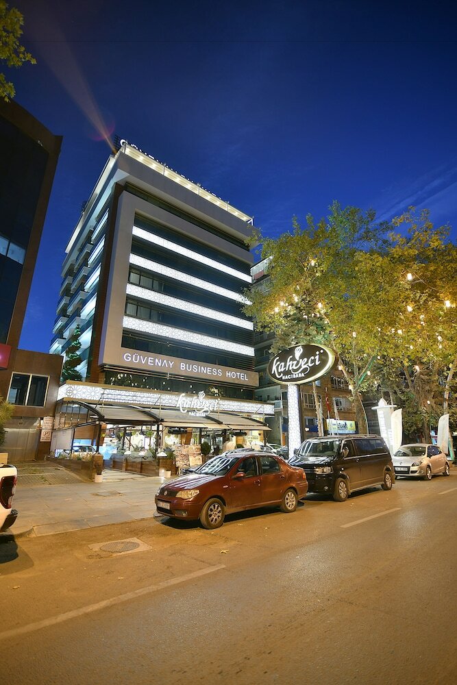 Guvenay Business Hotel