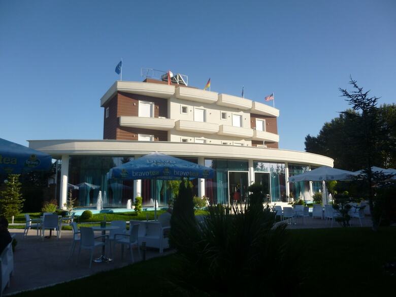 Hotel Red Apple
