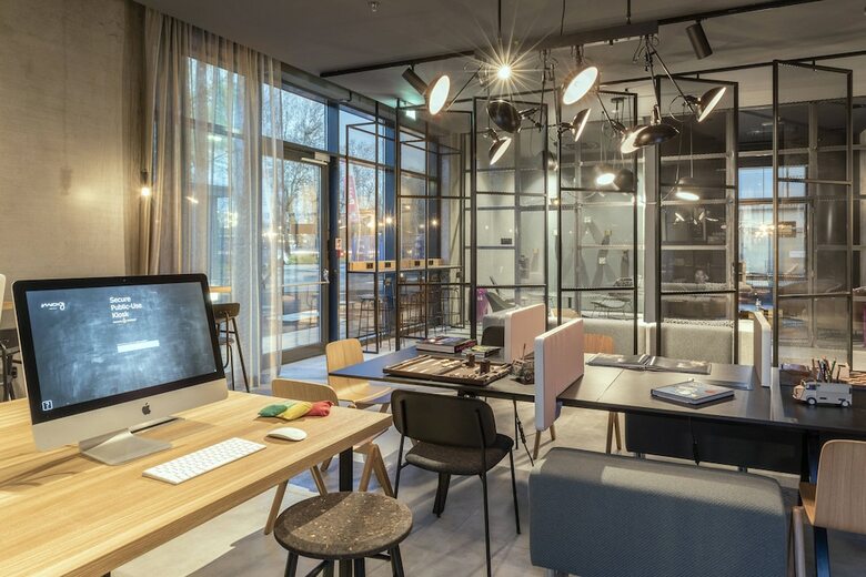 Posada Moxy Milan Linate Airport