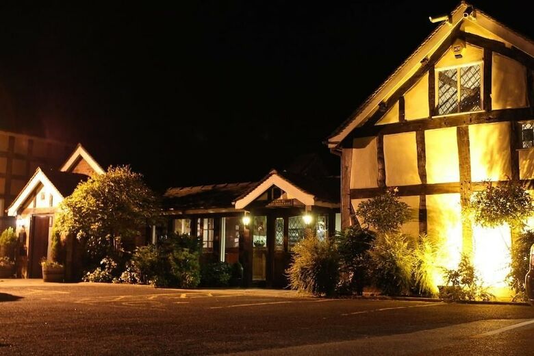 Posada The Plough Inn