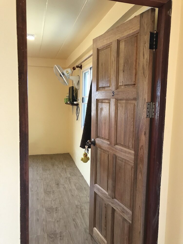 Apartamento Khao Kho Papamee Land Mark