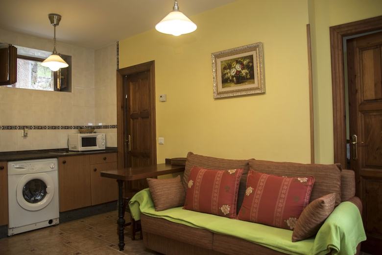 Apartamentos La Regoria