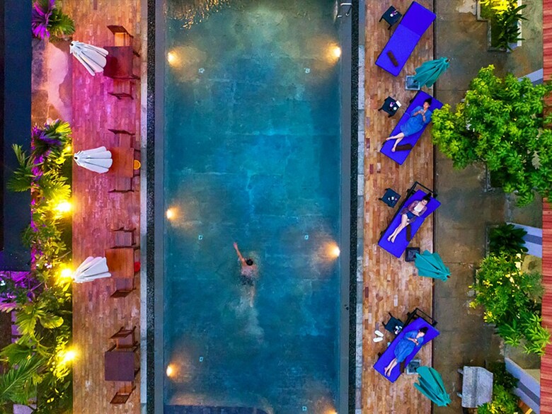 Lilly Holiday Hotel