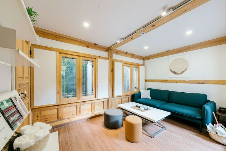 Hotel Adamhanok