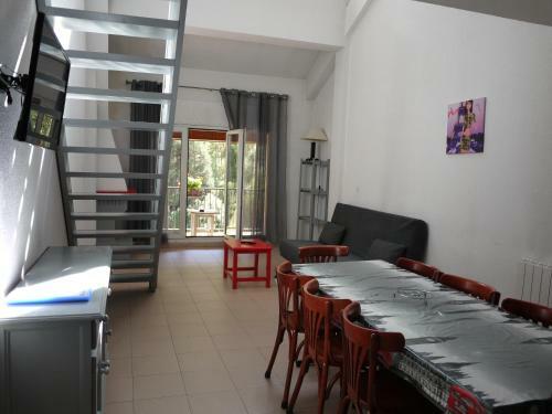 Apartaments Inter Esqu�