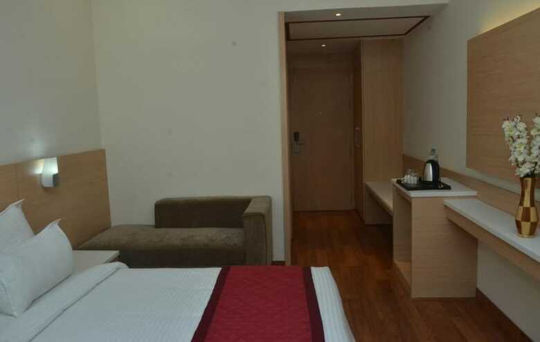 Hotel Grand Sr