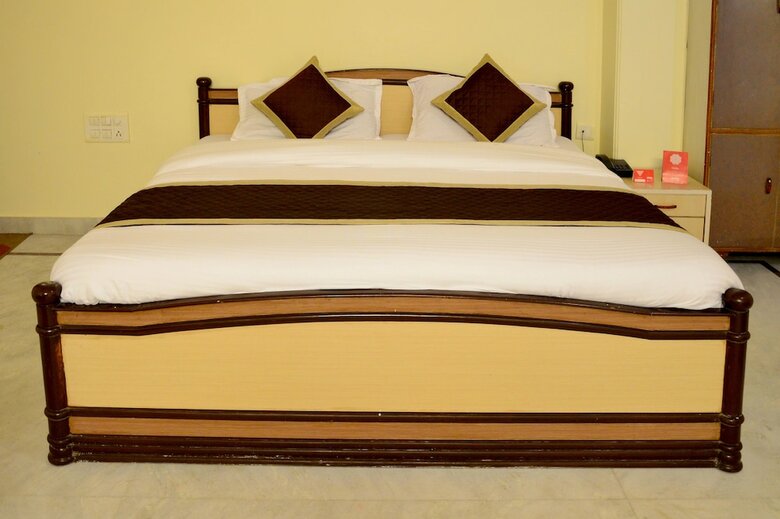 Oyo 7238 Hotel Mansarovar Palace