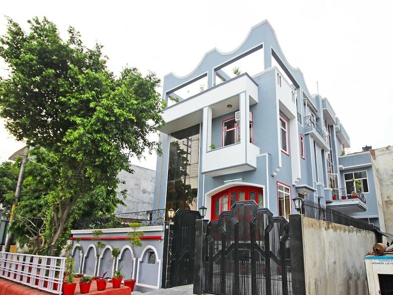 Hotel Oyo 9222 Viditva 2
