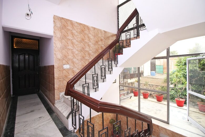 Hotel Oyo 9222 Viditva 2