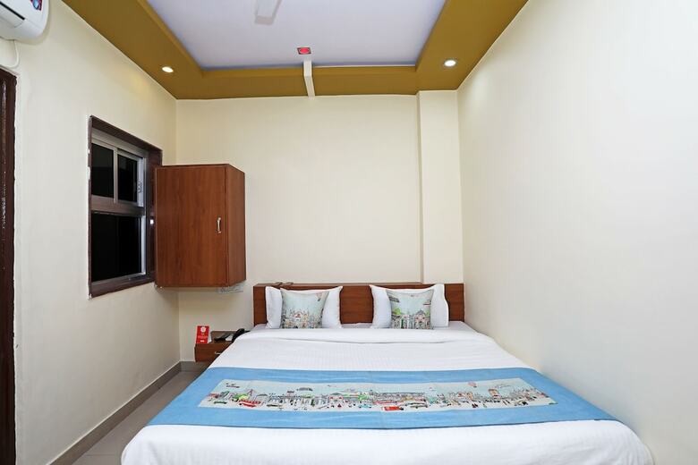 Hotel Royal Plaza Near Pushkar Lake