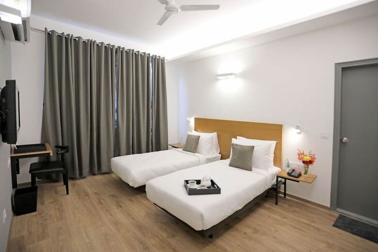 Hotel Oyo Townhouse 027 Sector 15 Gurgaon