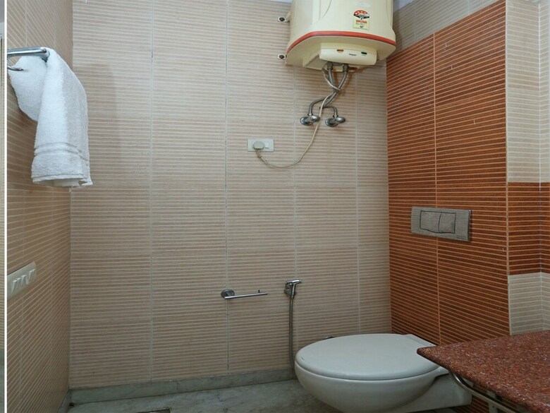 Corple Hotel And Stays