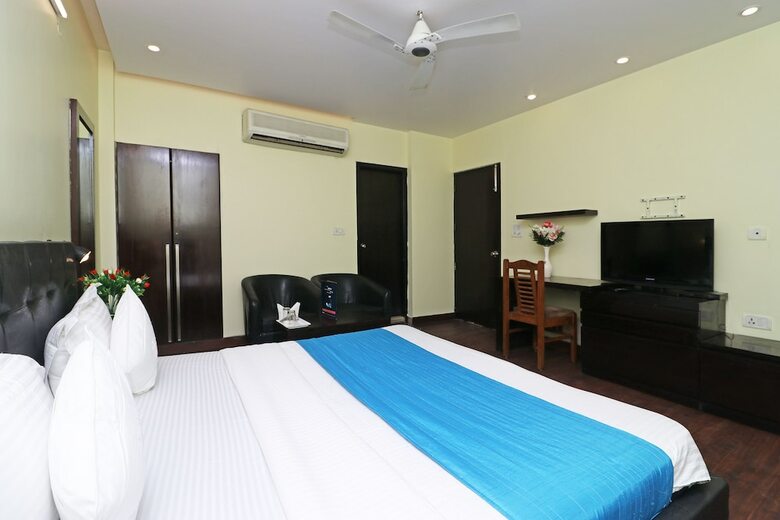 Hotel Oyo 10666 Sector 15