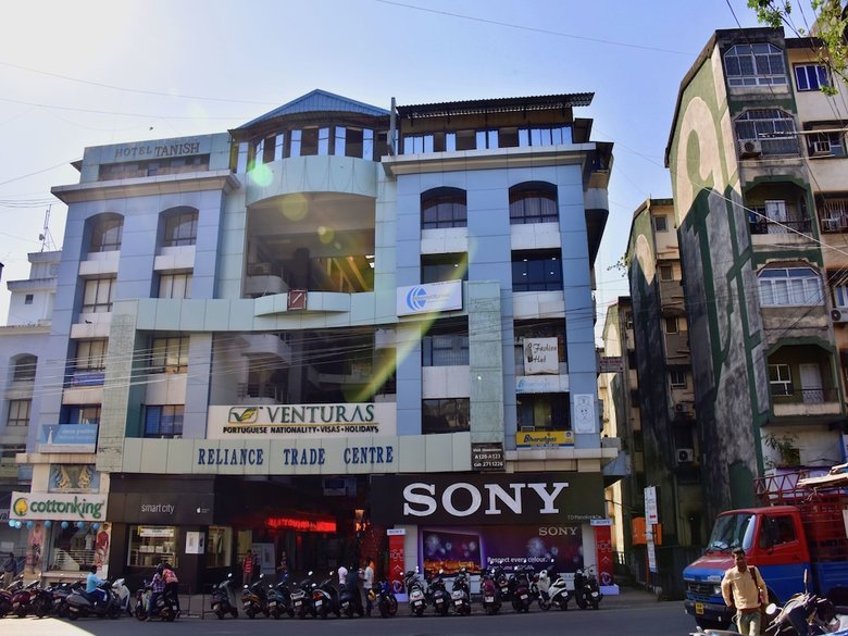 Oyo 10765 Hotel Tanish