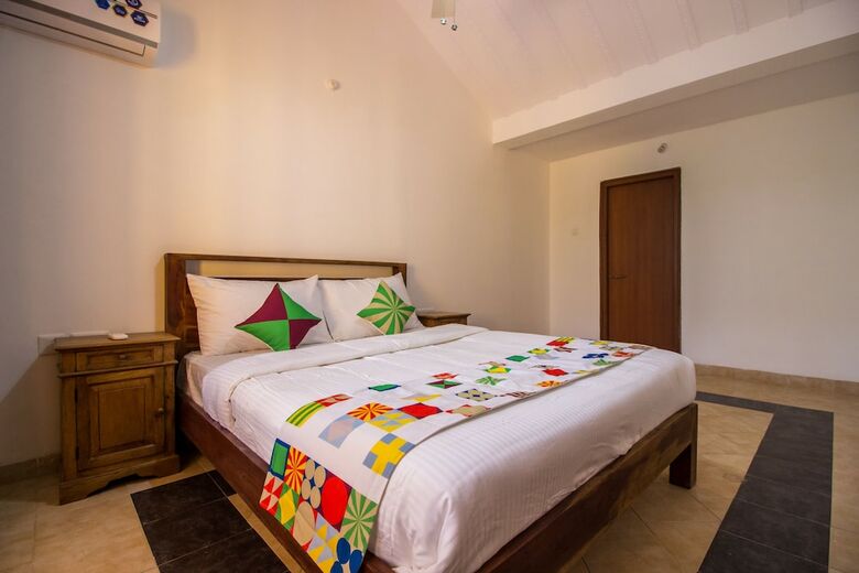 Oyo Home 11542 Spacious 3bhk Villa Assagao