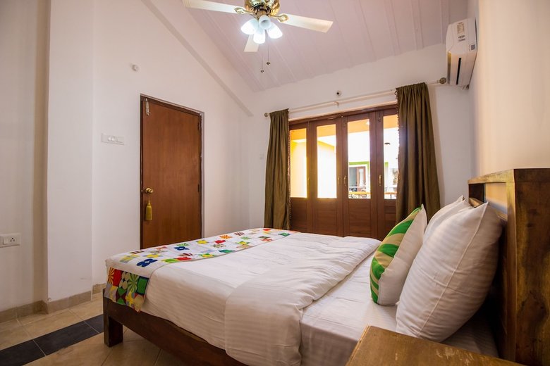 Oyo Home 11542 Spacious 3bhk Villa Assagao
