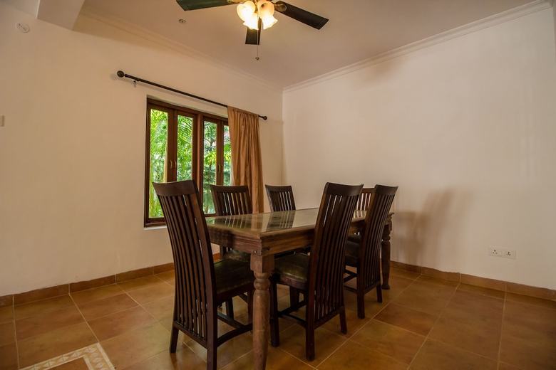 Oyo Home 11542 Spacious 3bhk Villa Assagao