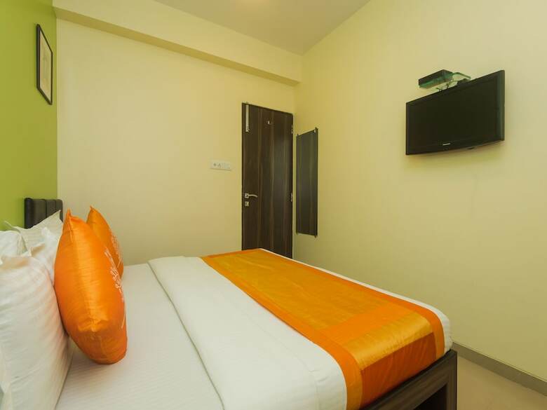 Oyo 1369 Hotel Avista