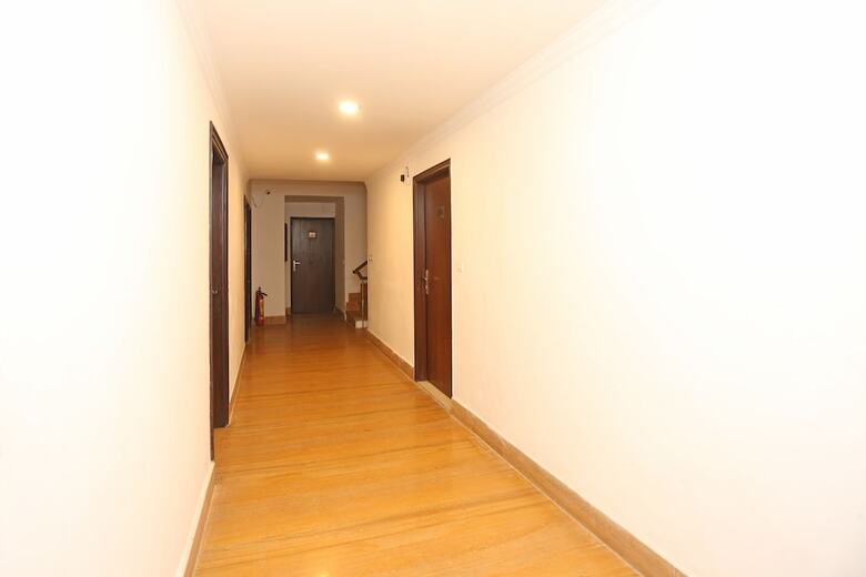 Hotel Oyo 11451 The Avenue Residency