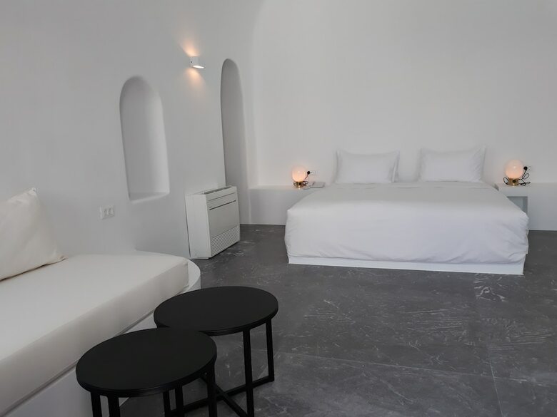 Apartamentos Chelidonia Luxury Suites - Adults Only