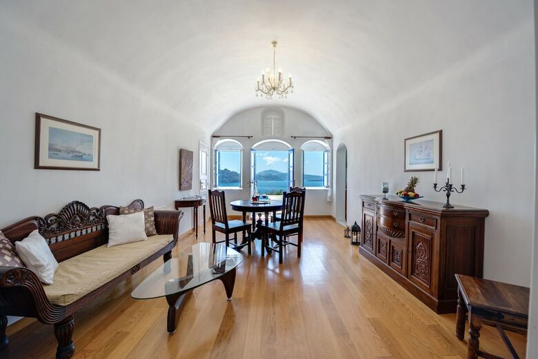 Apartamentos Chelidonia Luxury Suites - Adults Only