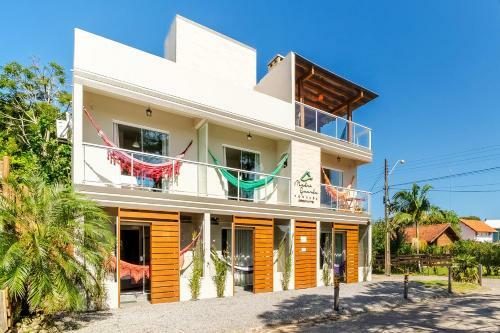 Hostal Pousada Madre Guarda