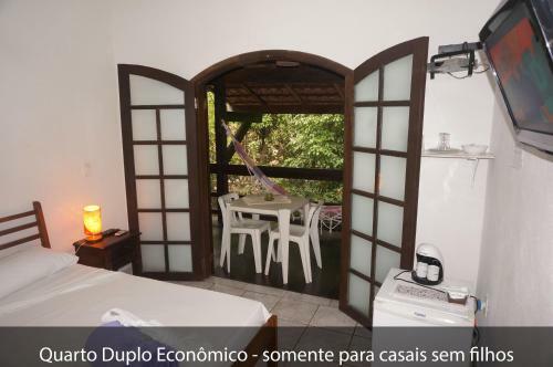 Hostal Ref�gio De Camburi