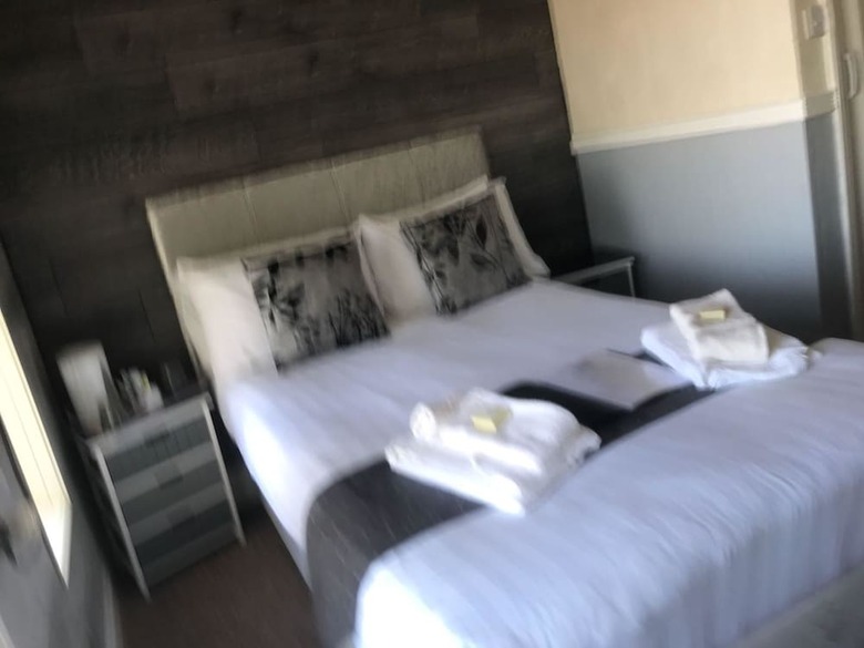 Hotel Coastal Roomz