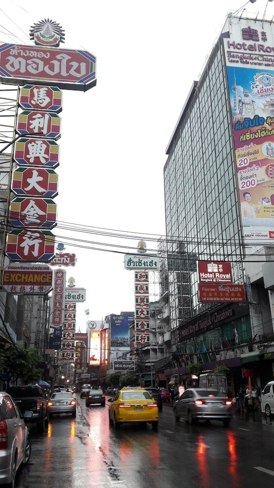 Hostal One Bangkok Hostel @love District