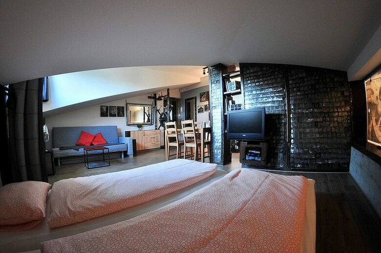 Alder Apartments