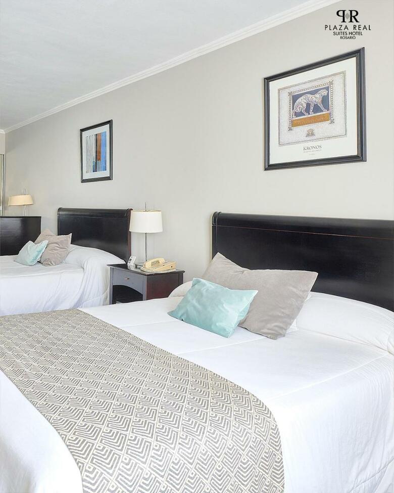 Hotel Plaza Real Suites