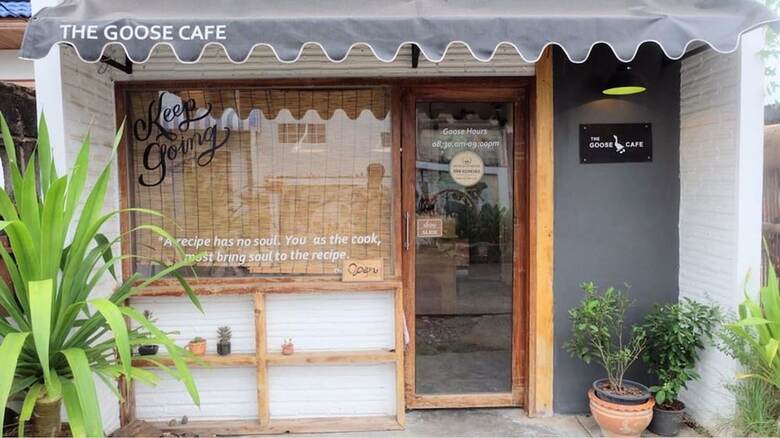 Hostal The Goose Cafe & Hostel
