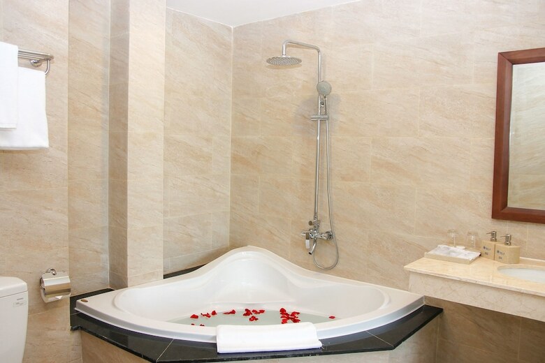 Hotel Sala Tuy Hoa Beach