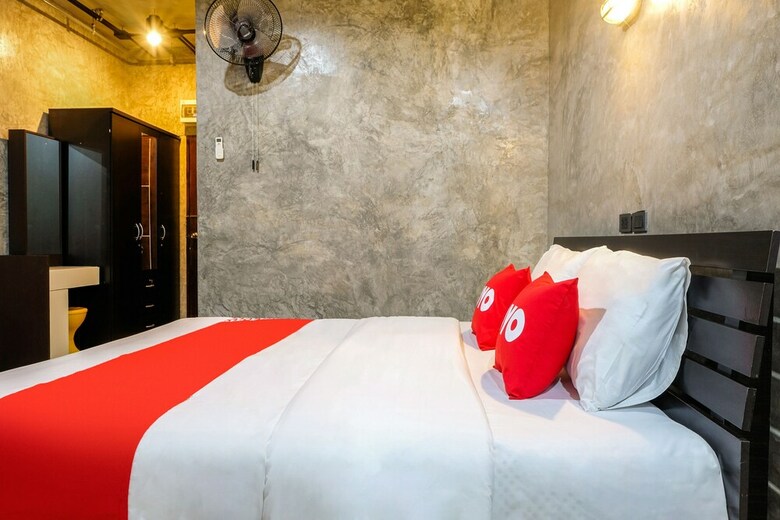 Hotel Oyo 258 Warmtel Chiang Mai Cityhall