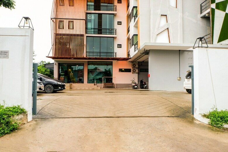 Hotel Oyo 258 Warmtel Chiang Mai Cityhall