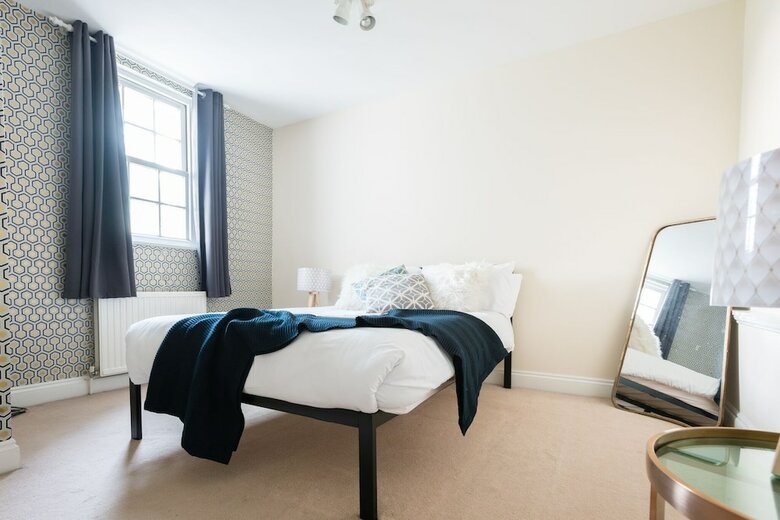 Apartamentos The Lapis Lounge - Large 3bdr House At River Avon