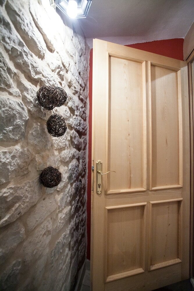 Apartment And Room Ursa
