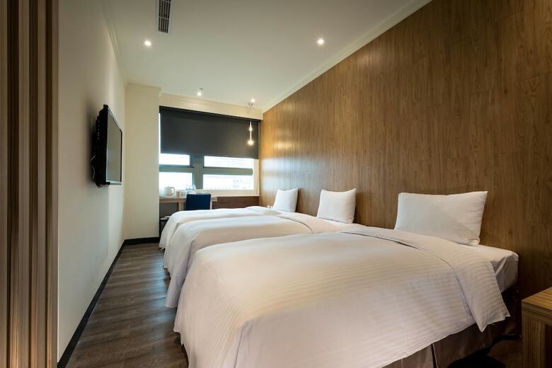 Merryday Hotel Banqiao Branch