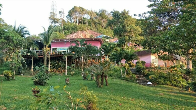 Hotel Sukorn Cabana Resort