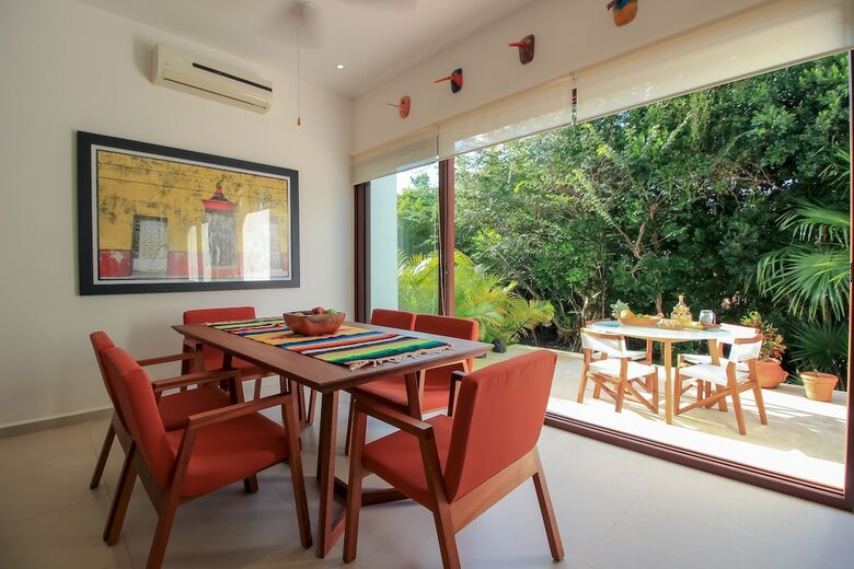 Luxury House Steps Away From Akumal Beach By Olahola