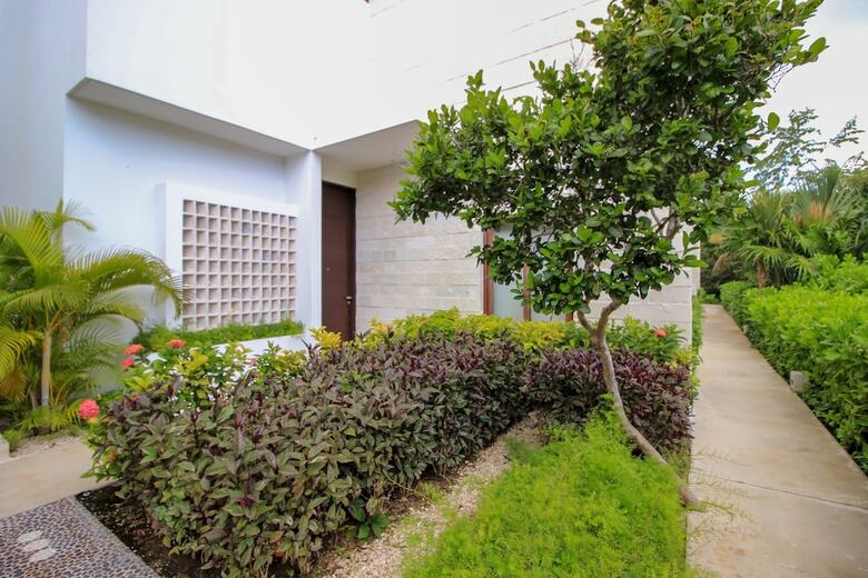 Luxury House Steps Away From Akumal Beach By Olahola