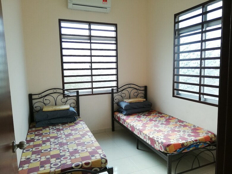 Samsiah Guest House Taman Yayasan