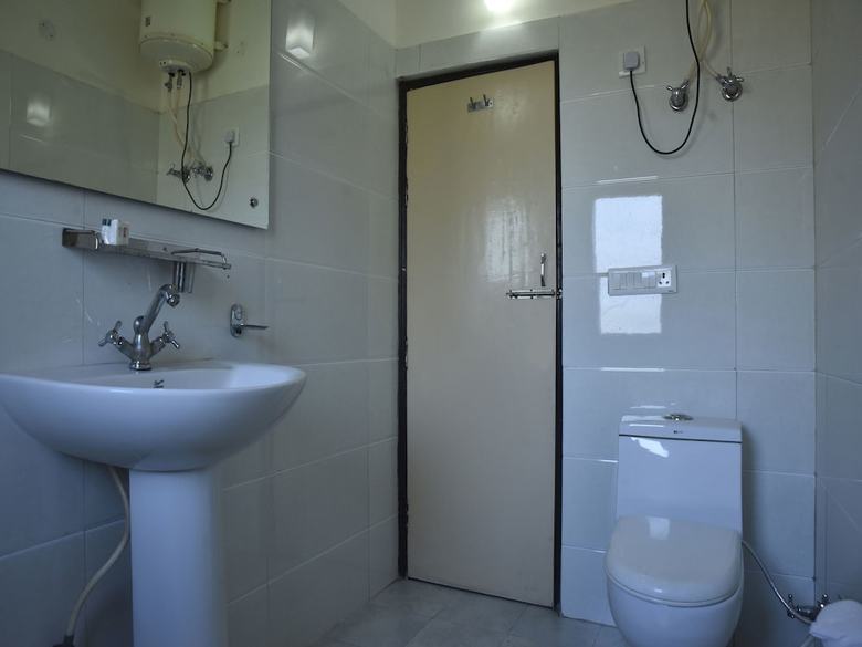 Hotel Oyo 3266 Kumarhatti